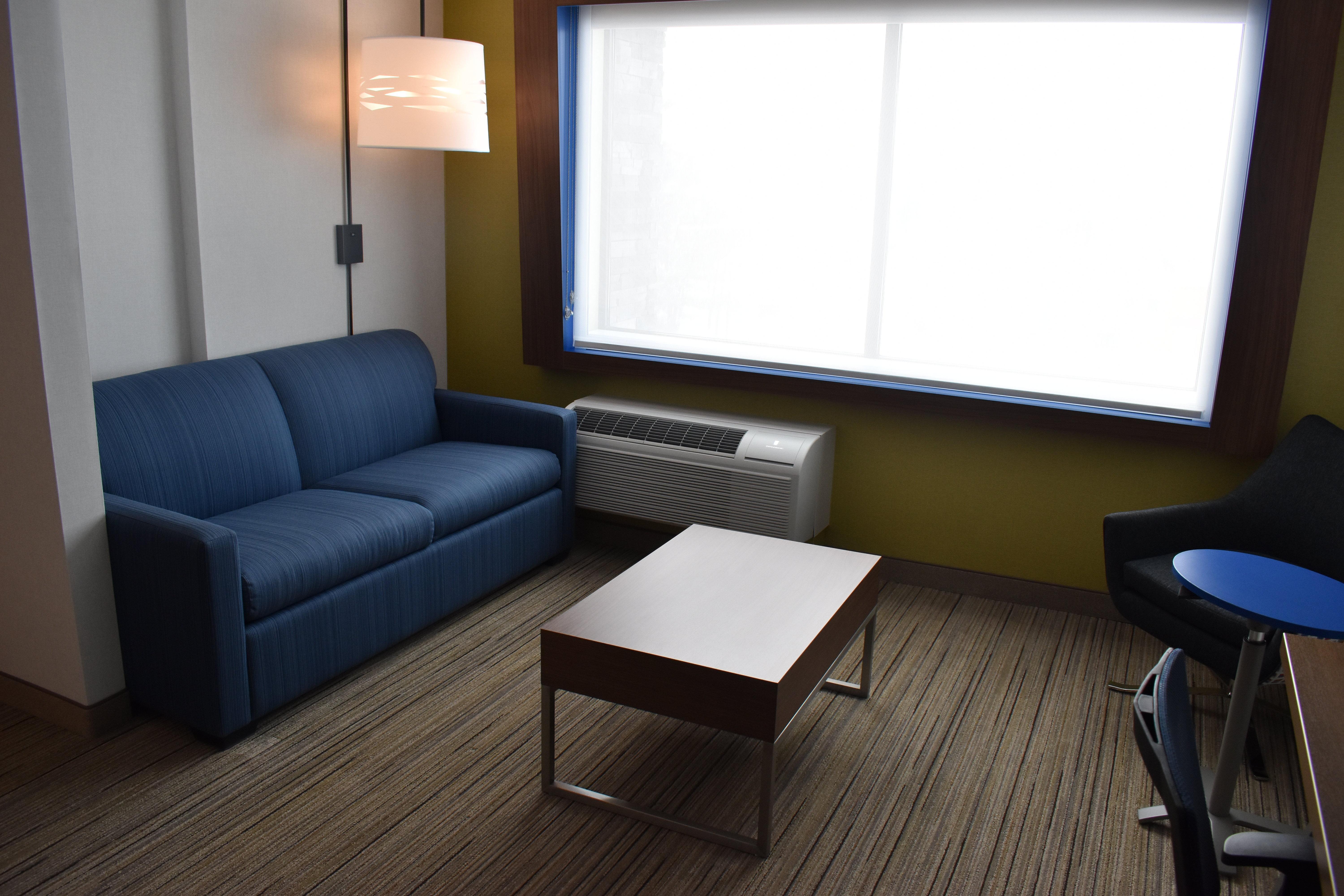 Holiday Inn Express & Suites - Boston South - Randolph By Ihg Buitenkant foto