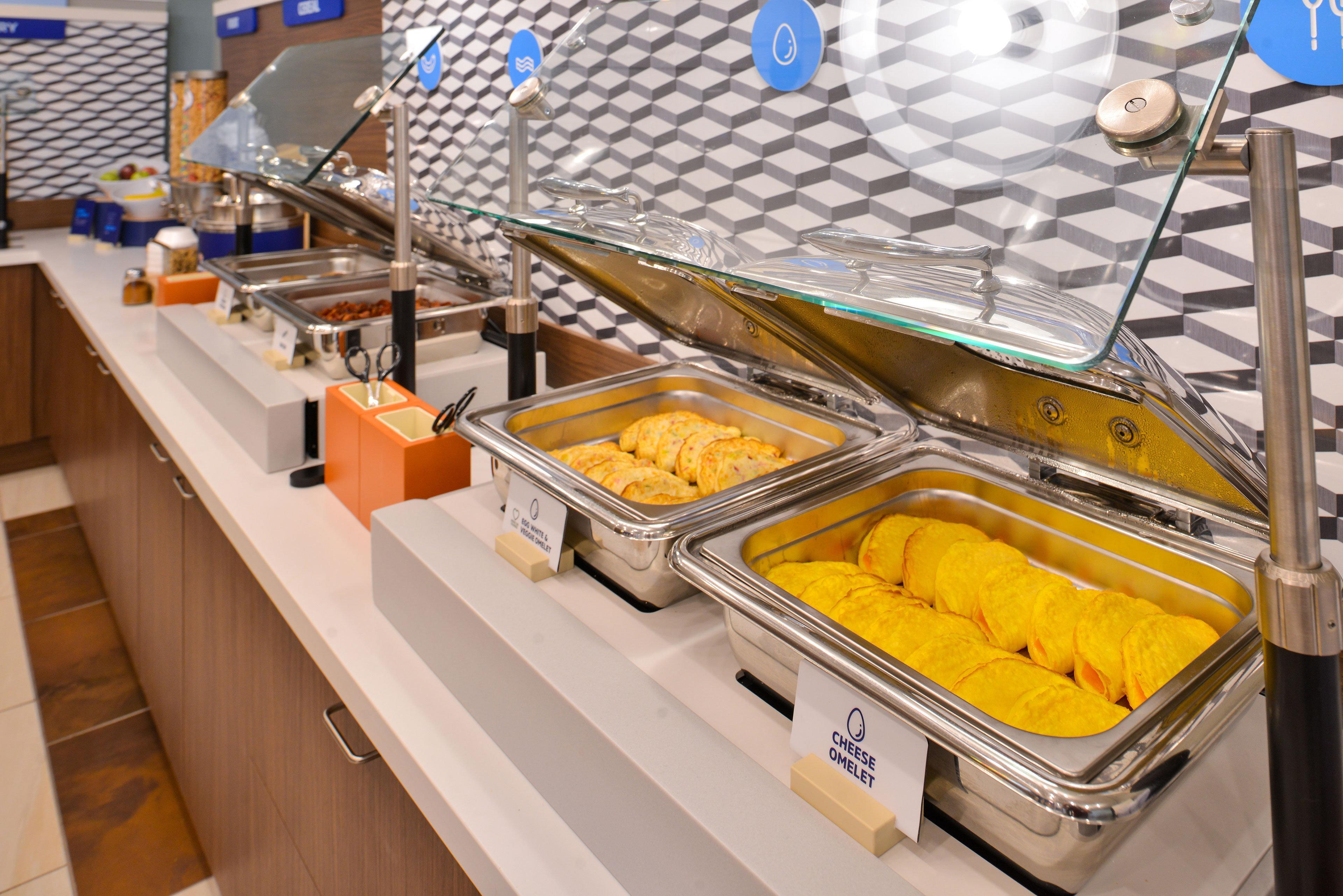Holiday Inn Express & Suites - Boston South - Randolph By Ihg Buitenkant foto