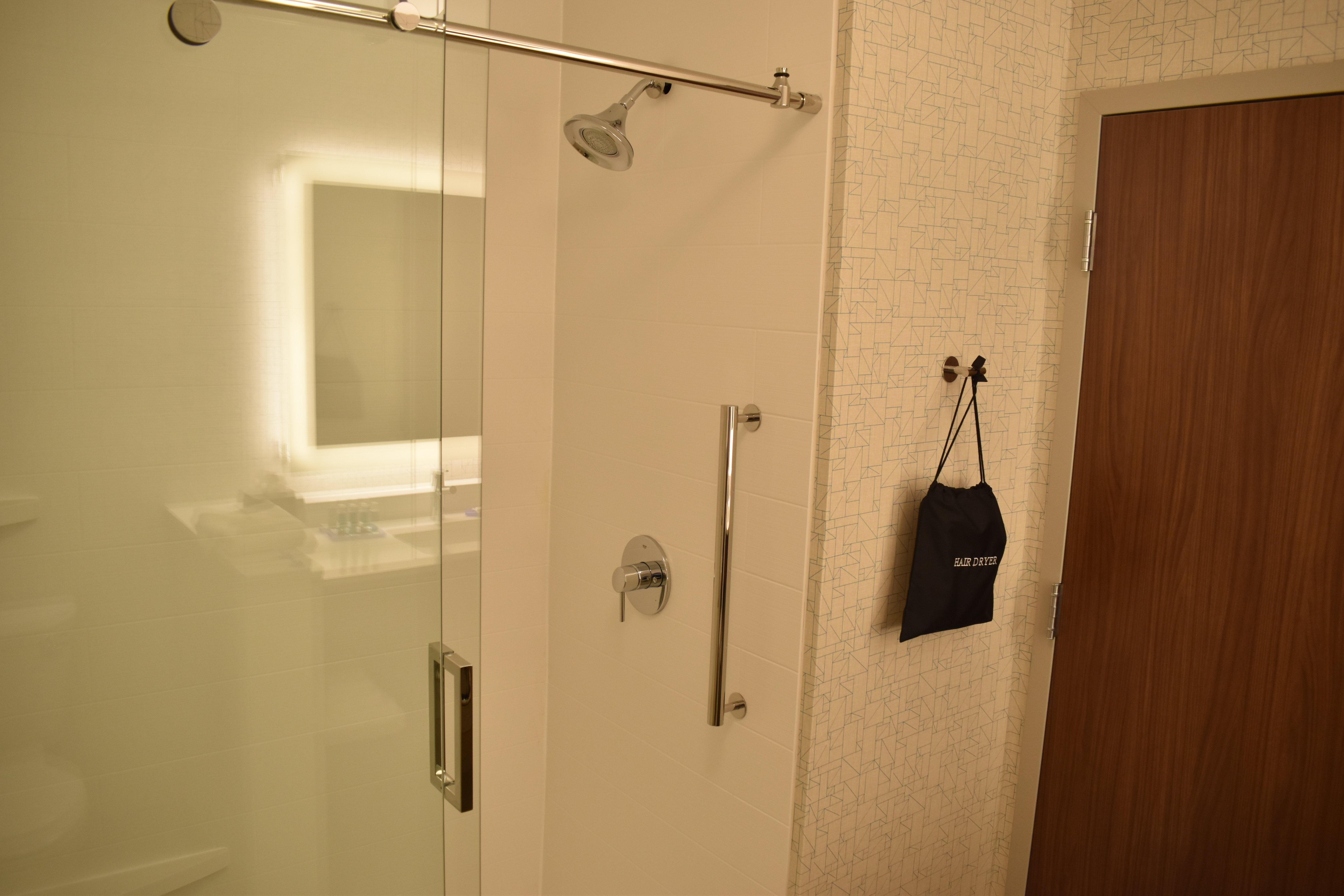 Holiday Inn Express & Suites - Boston South - Randolph By Ihg Buitenkant foto