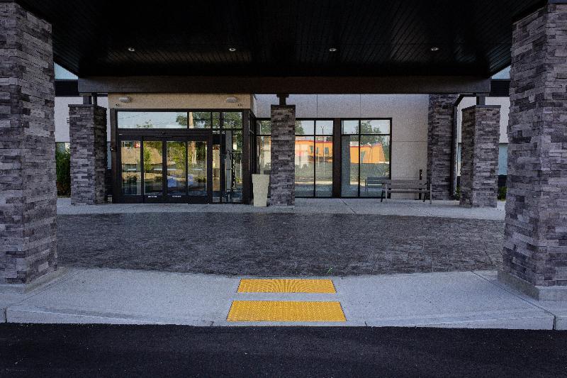 Holiday Inn Express & Suites - Boston South - Randolph By Ihg Buitenkant foto